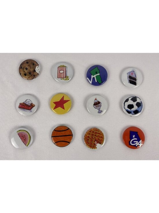 Pleasant Company Other - Lot of 13 VTG American Girl Grin Pins--Pleasant Company 1990s Collectibles Lot A
